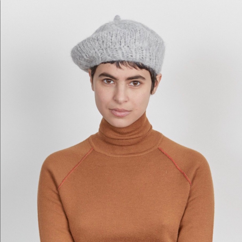 Mohair grey beret